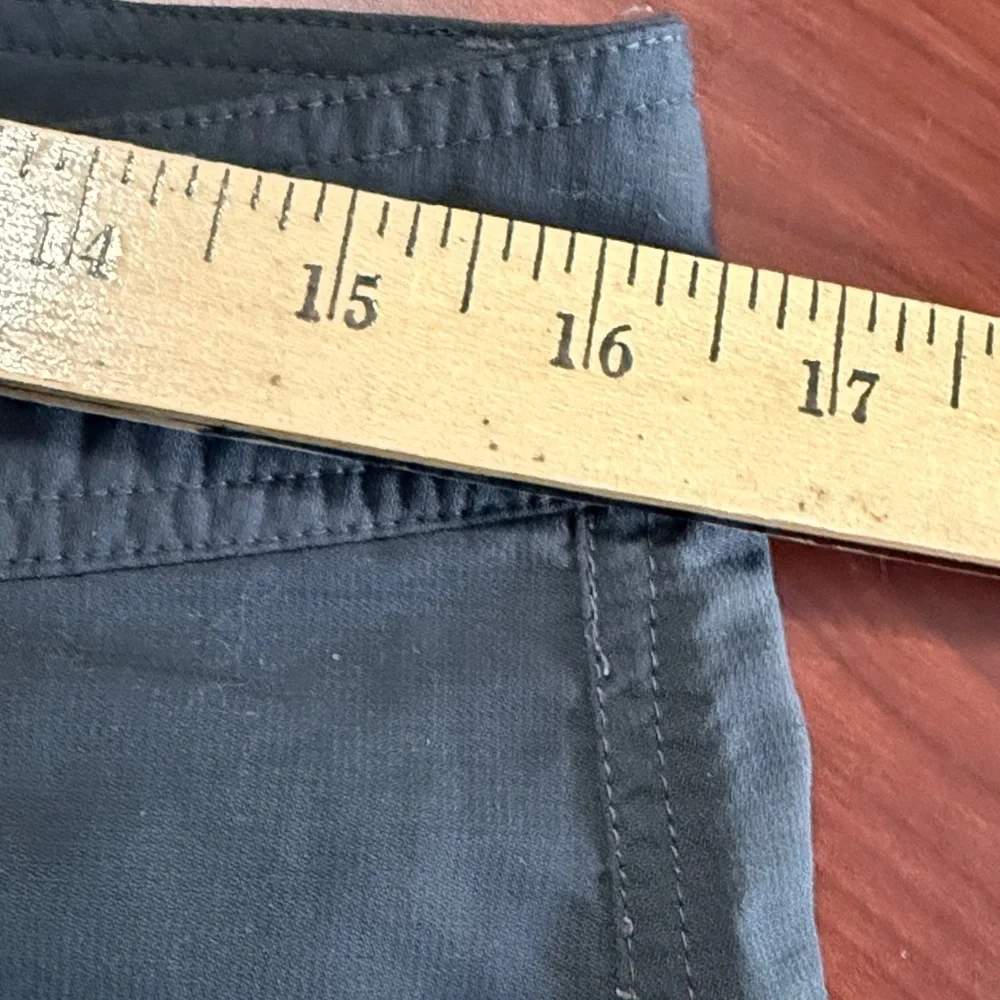 Columbia Gray Omni-Wick Performance Shorts Cargo Hiking Multi Pocket Activewear - Picture 7 of 11